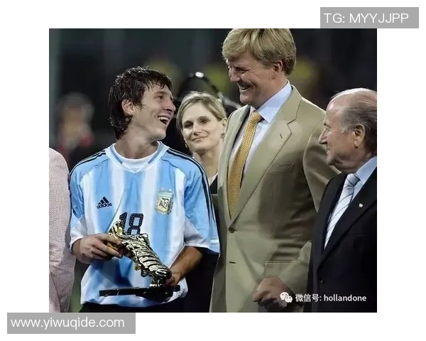 荷兰足球明星中秃顶球员的传奇故事与成就盘点 荷兰足球明星中秃顶球员的传奇故事与成就盘点