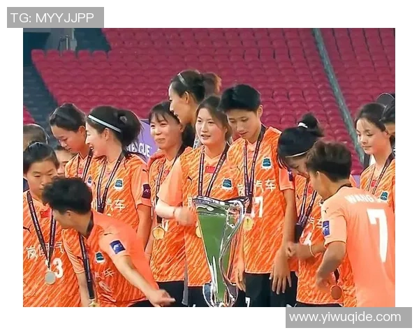 武汉足球明星最近离开了吗引发球迷热议与关注 武汉足球明星最近离开了吗引发球迷热议与关注