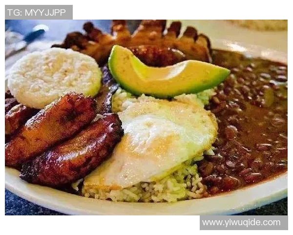 足球明星日常生活揭秘吃盒饭时的趣味瞬间大合集 足球明星日常生活揭秘吃盒饭时的趣味瞬间大合集